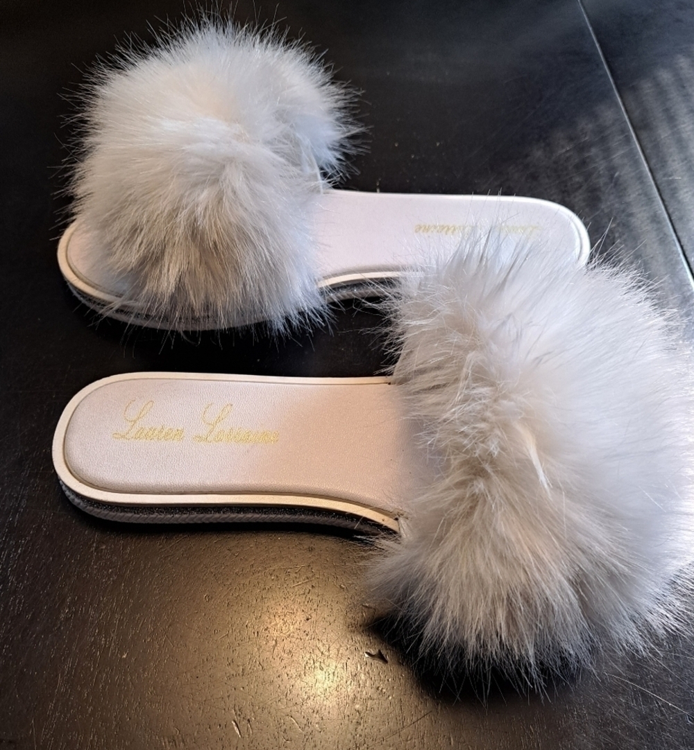 Lauren Lorraine Fluffy Bedroom Slippers/Slide/Mules   Size 10